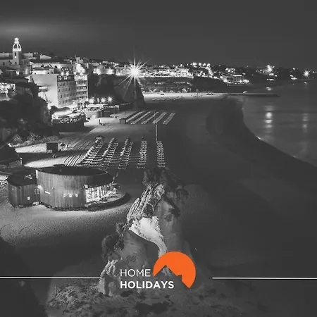#112 Oura Flat By Holidays